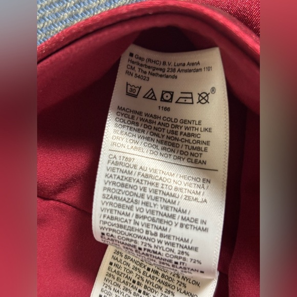 Athleta Elation Shine Tight Small Decadent Red NWT - Picture 11 of 11